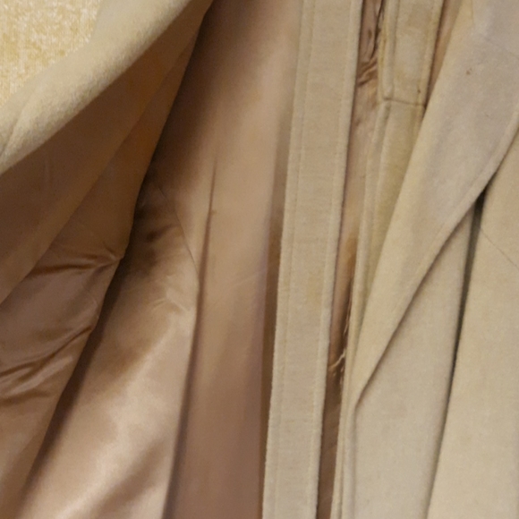 jacket - Picture 2 of 2